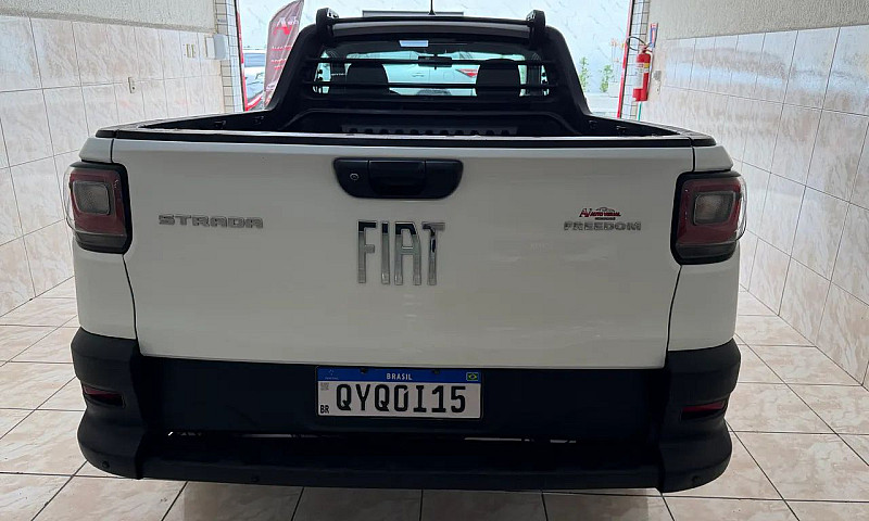 Fiat Strada Freedom ...