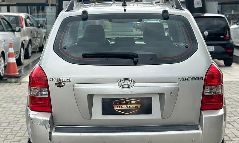 Hyundai Tucson 2.0 1...
