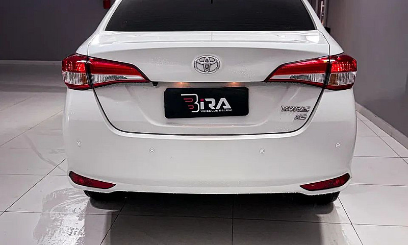Toyota Yaris Xs Conn...