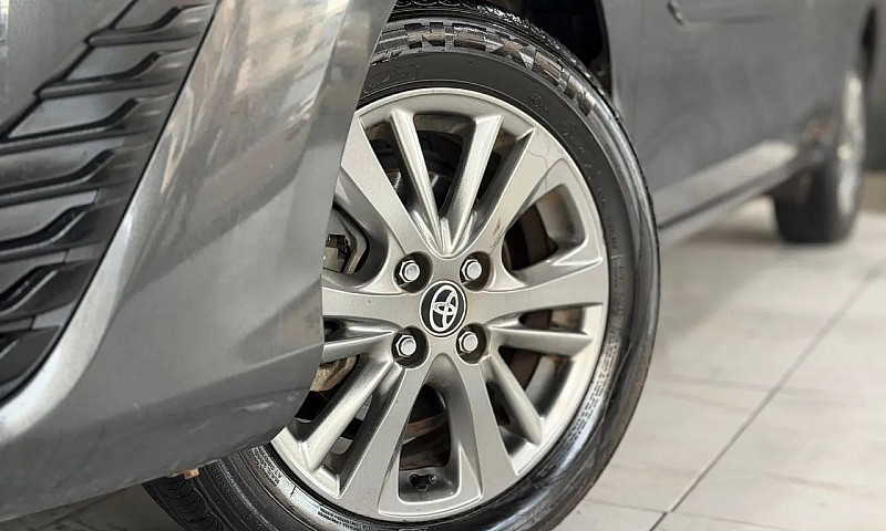 Toyota Yaris Xl Plus...