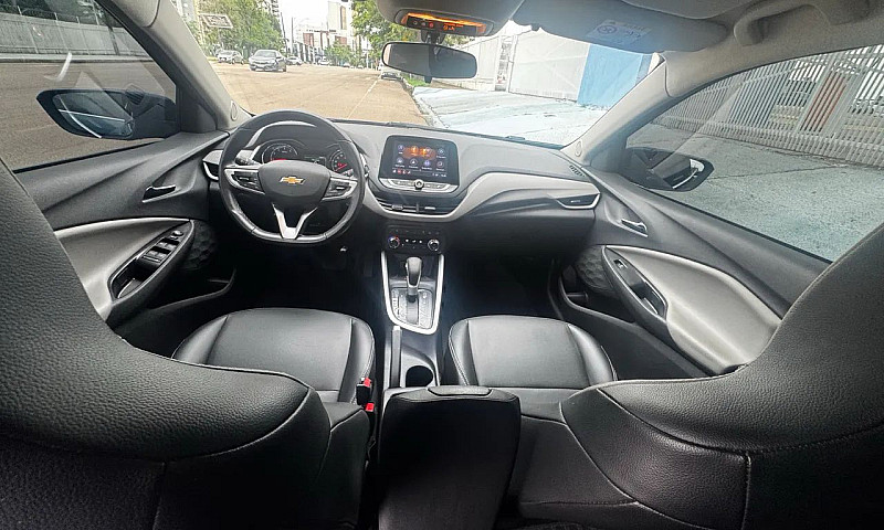 Chevrolet Onix Hatch...