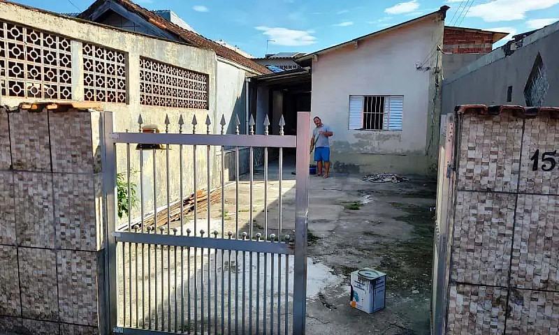 Casa Com 1 Dormitóri...