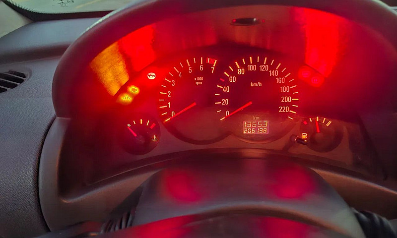 Chevrolet Corsa Sed....
