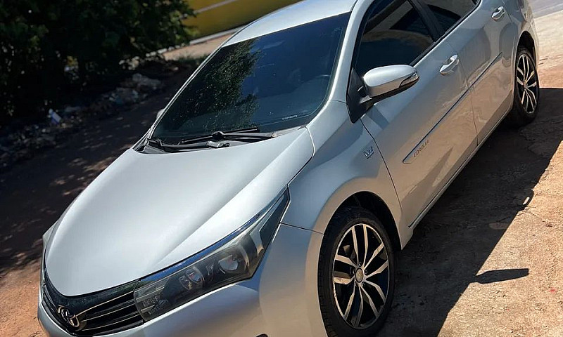 Toyota Corolla Xei 2...