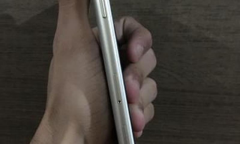 Vendo Novo J7 Prime...