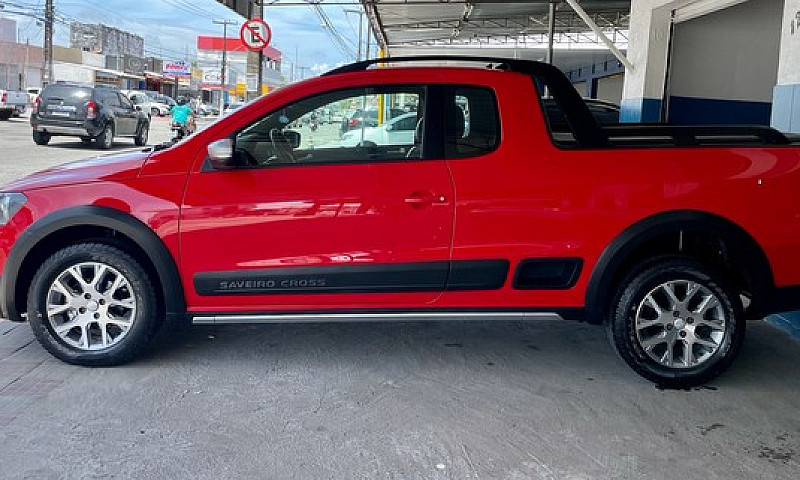 Saveiro Cross...