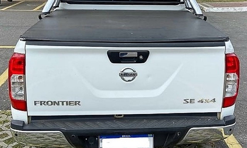 Nissan Frontier Se 2...