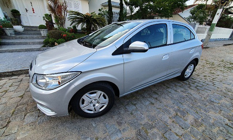 Chevrolet Onix Joy 1...