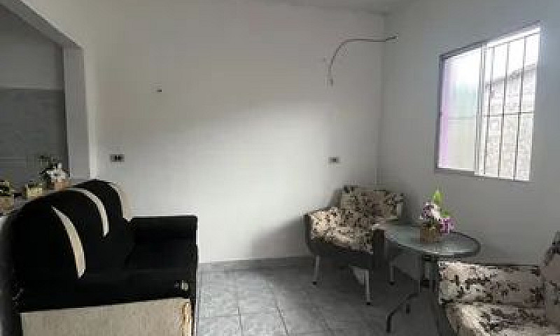 Aluga-Se Casa Na Pra...