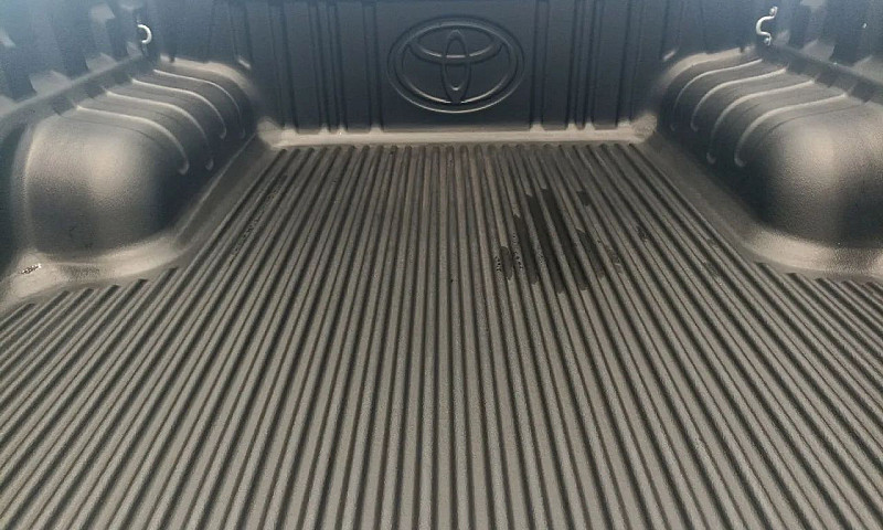 Toyota Hilux Cd 4X4 ...