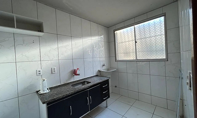 Vende-Se Apto 02 Qua...
