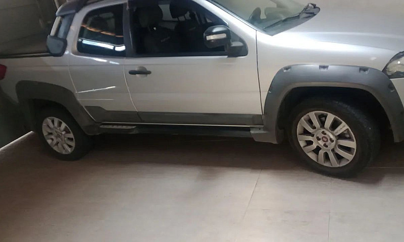 Fiat Strada Adventur...