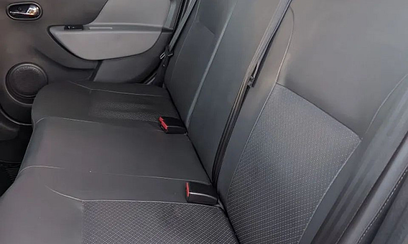 Renault Logan Dynami...