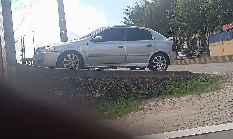 Chevrolet Astra Adva...