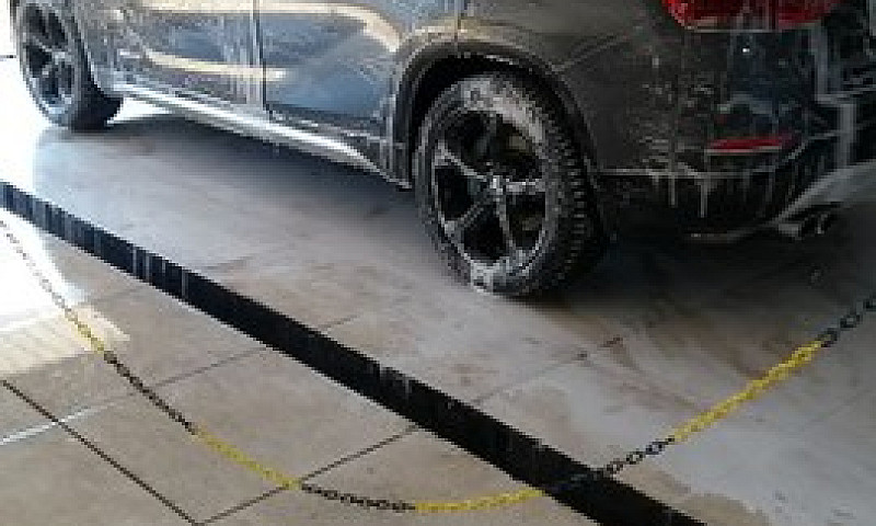 Bmw X1 20I...