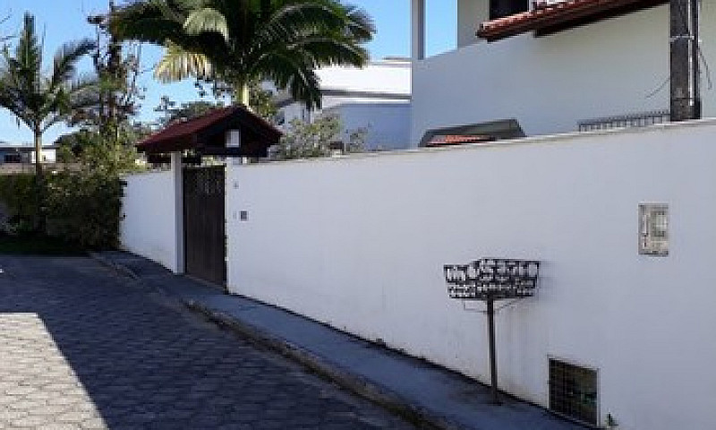 Casa Assobradada - C...