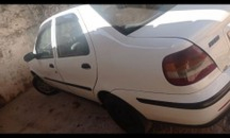 Vende-Se Siena 1.0 C...