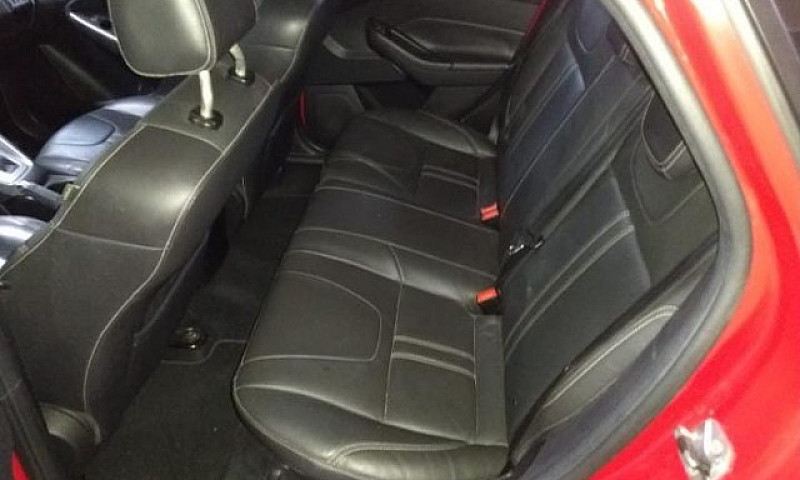 Ford Focus 1.6 Aut  ...