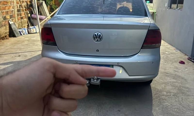 Volkswagen Voyage 1....