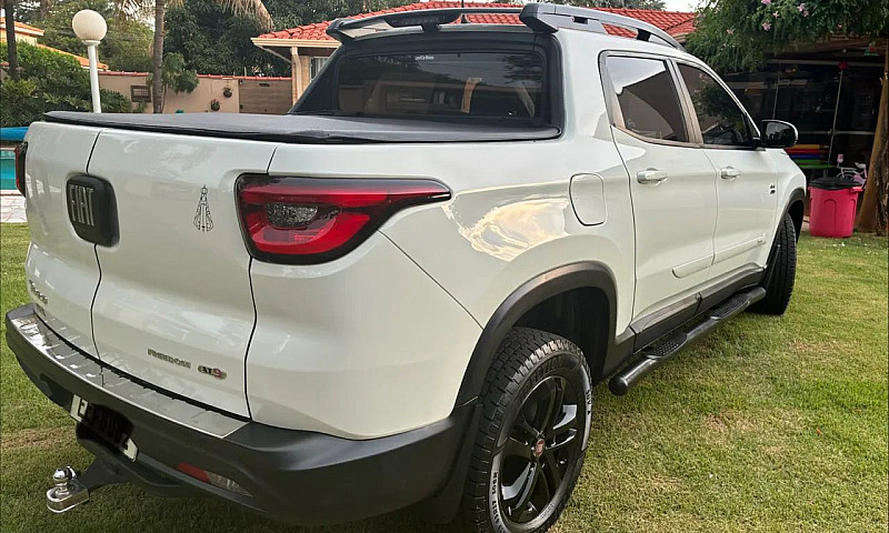 Fiat Toro Freedom 2....