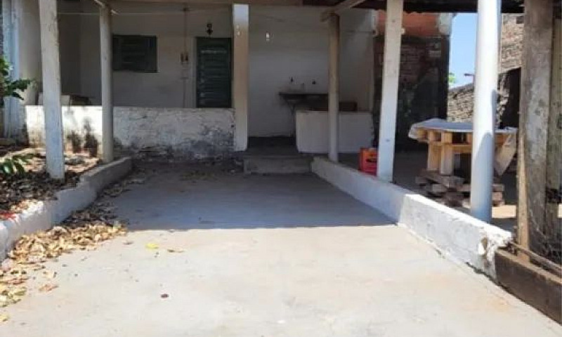 Casa No Bairro De It...