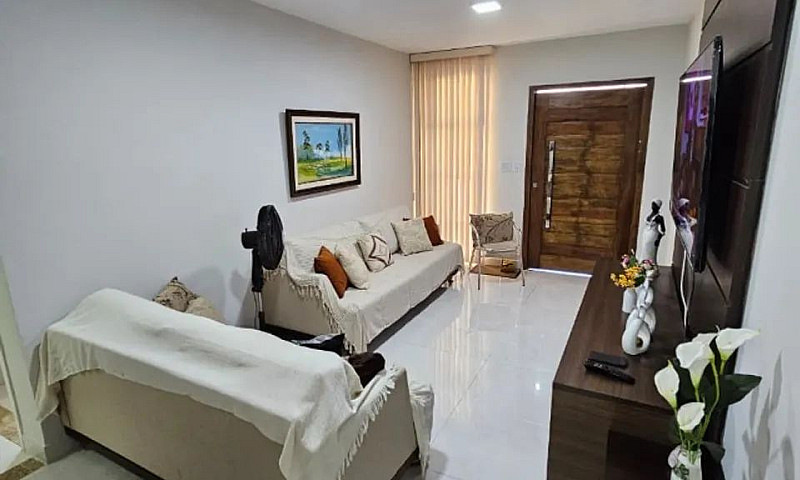 Casa Ampla 2/4 Com S...