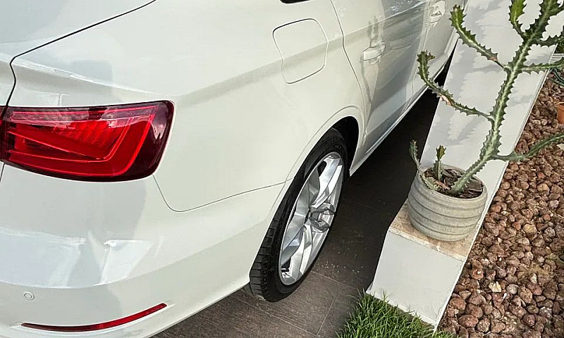 Audi A3 Sedan 1.4/ A...