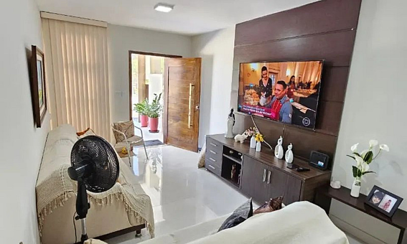 Casa Ampla 2/4 Com S...