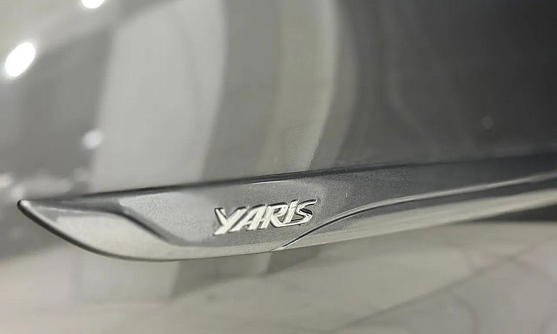 Toyota Yaris Xl Plus...