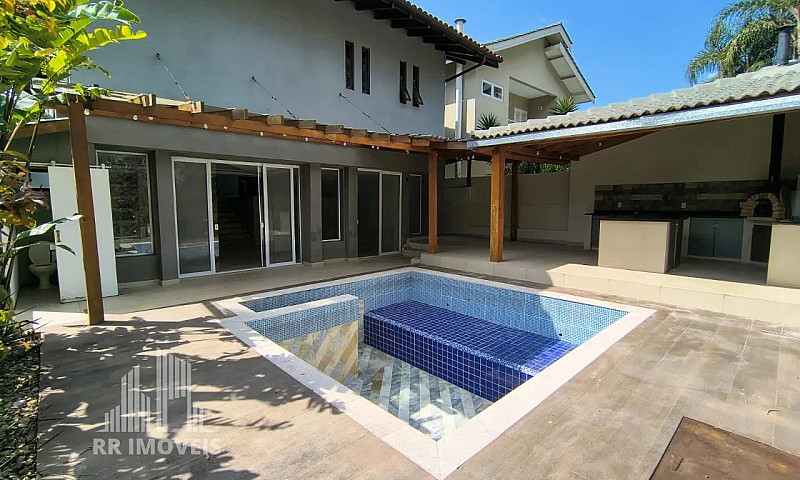 Rr8768 Casa 500M² Re...