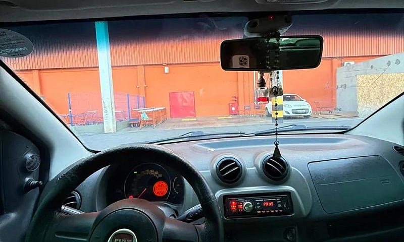 Fiat Uno Vivace/Rua ...
