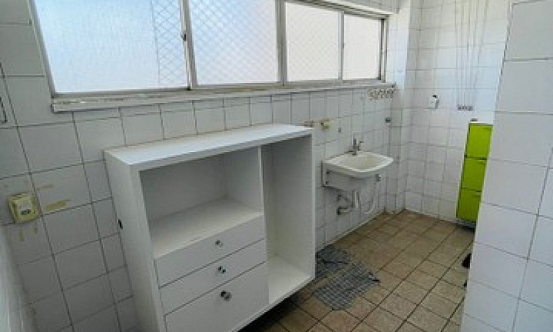 Alugo Apto 2 Quartos...