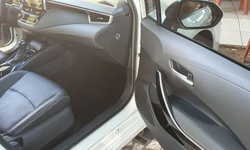 Toyota Corolla Xei 2...