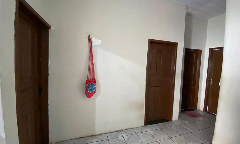 Alugo Casa Próximo A...