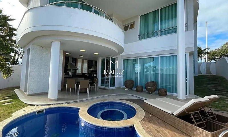 Casa Com 4 Dormitóri...