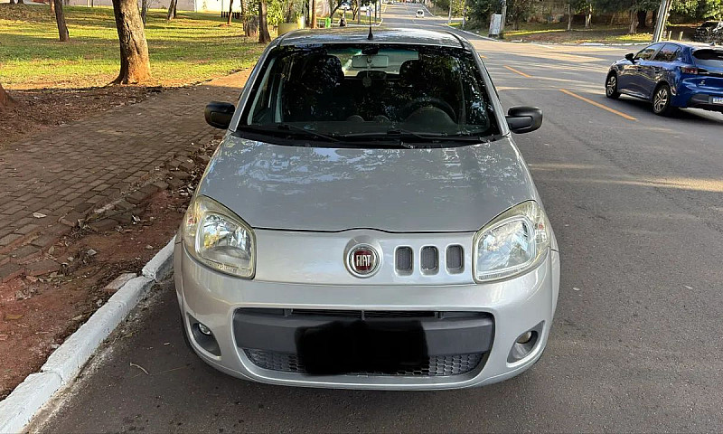 Fiat Uno Vivace Cele...