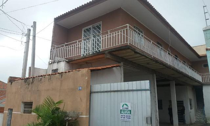 Sobrado Moradia E Co...
