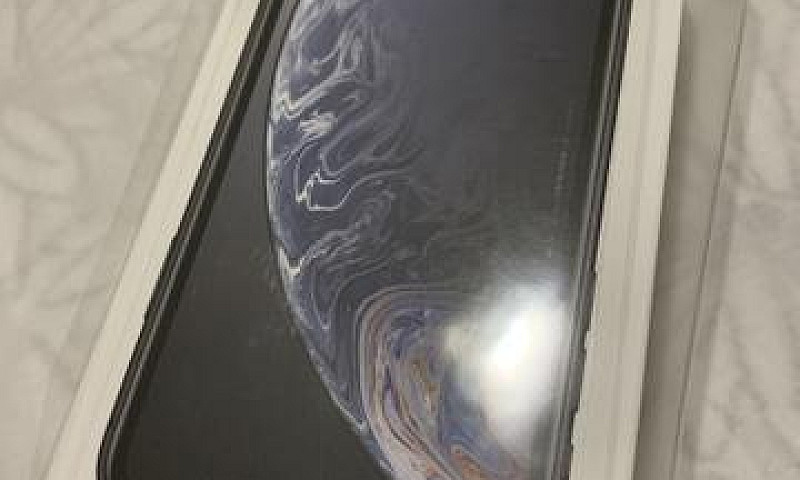 Iphone Xr 64Gb...