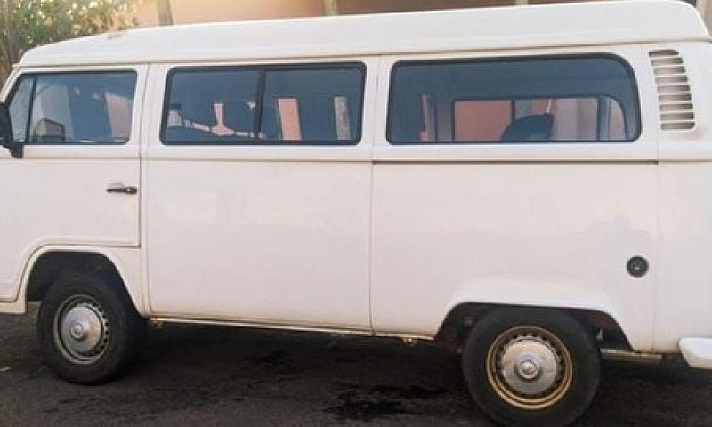 Vendo Kombi ...