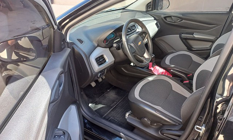 Vendo Onix Lt 1.0 20...
