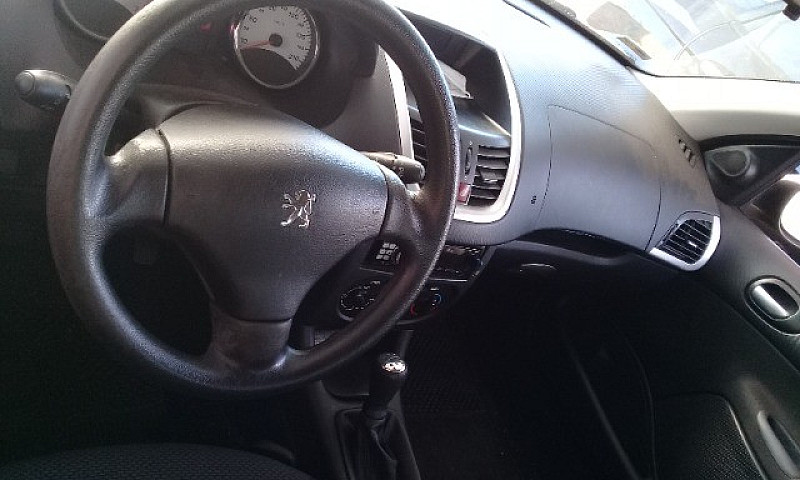 Peugeot 207 11/12 Co...