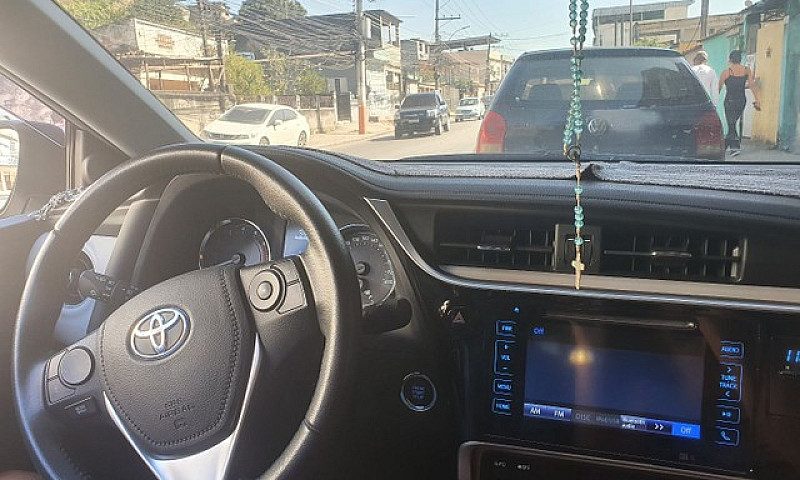 Vendo Corolla Xei 2....