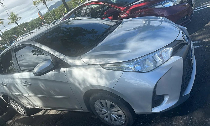Toyota Yaris Xl Seda...