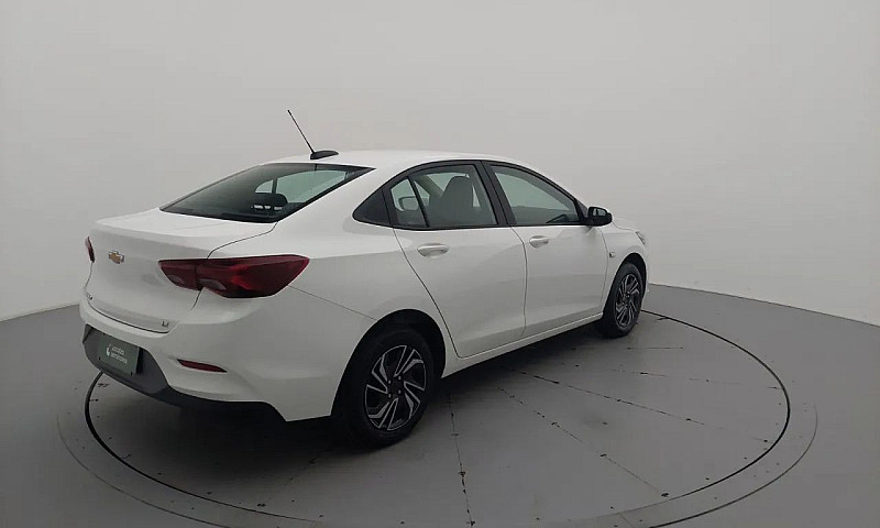 Chevrolet Onix Plus ...