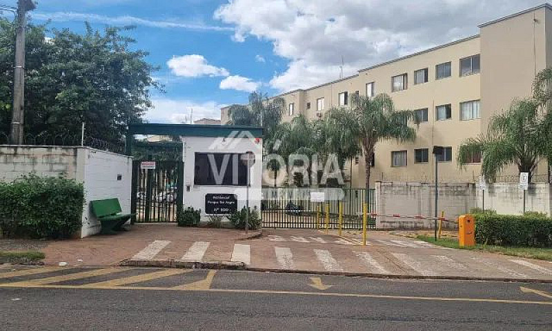 Apartamento Térreo À...