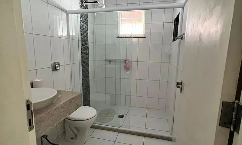 Casa Terrea Com Quin...