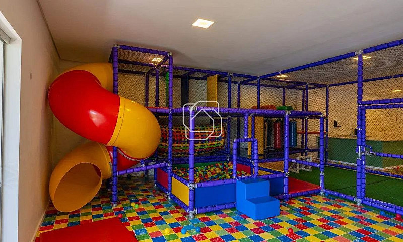 Casa De Condomínio E...
