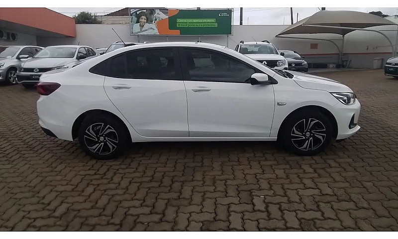 Chevrolet Onix Plus ...