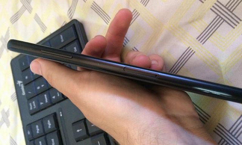 Samsung Galaxy A8 Pl...