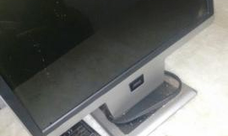 Vendo Monitor Lcd Ao...